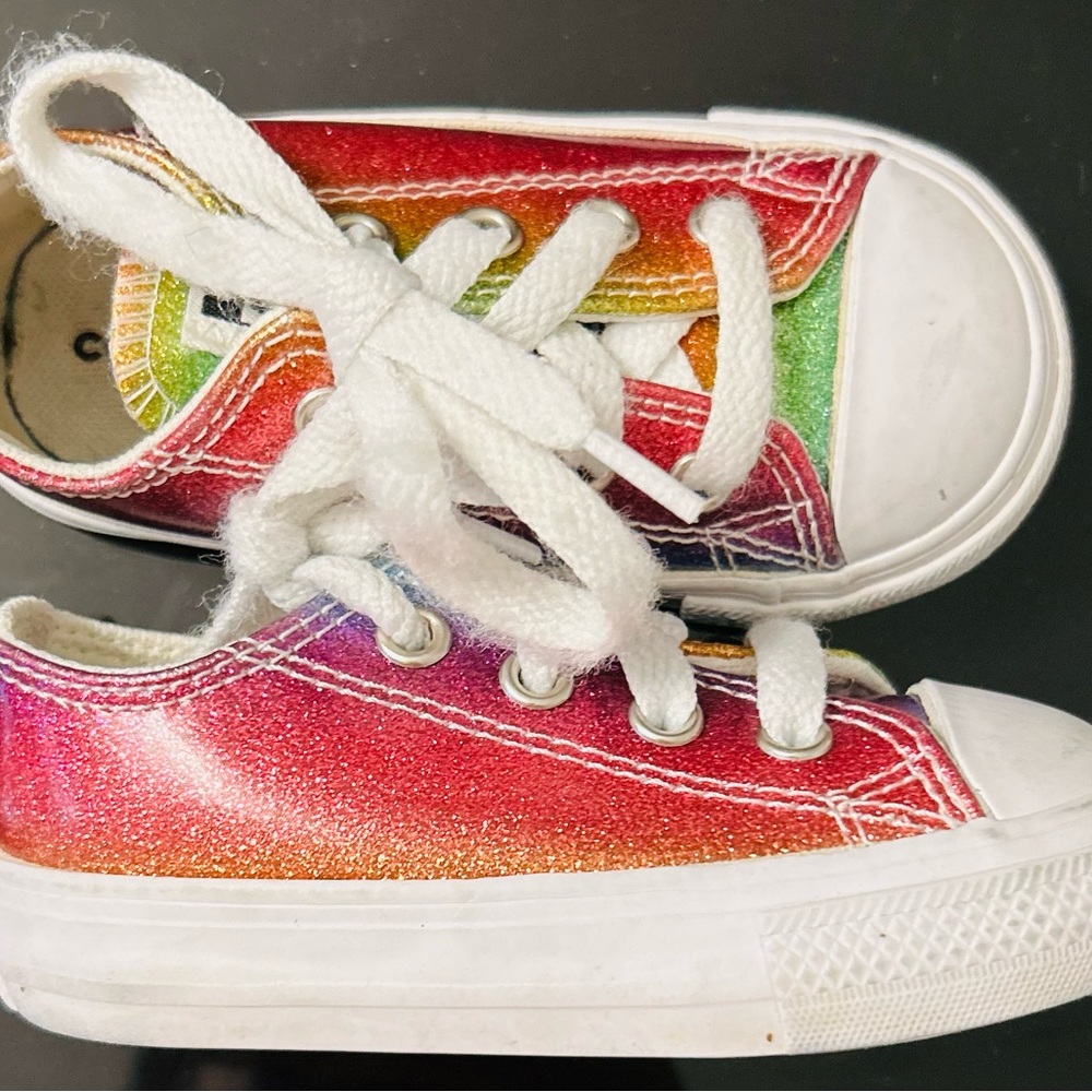 Size 5C Kids Converse